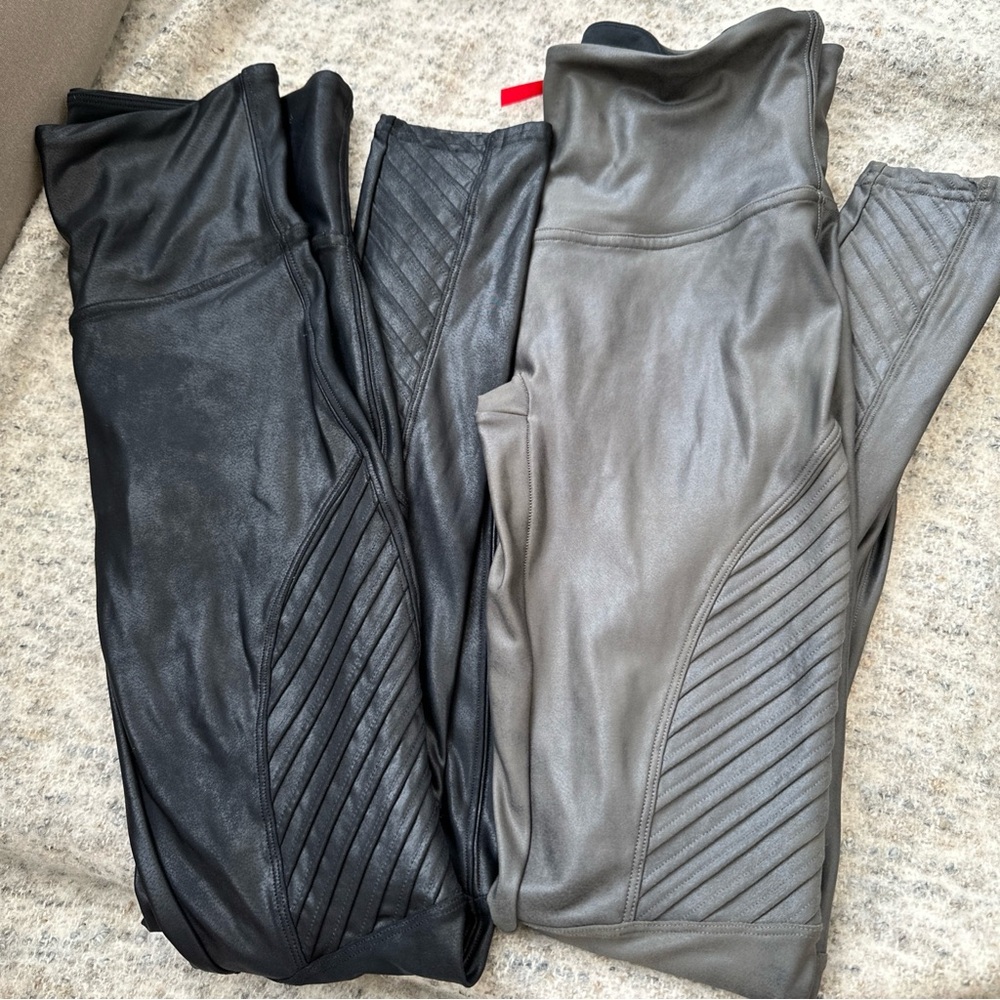 2 Spanx Faux Leather Moto Leggings Womens M Black Straight Leg Casual Athletic